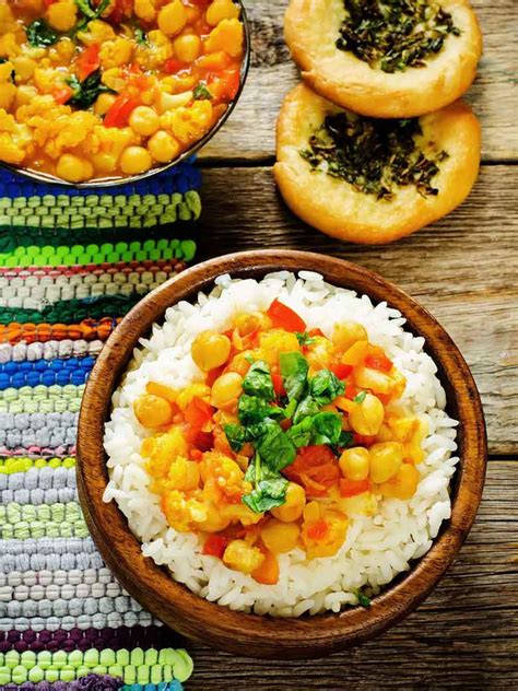 #CookAtHome: 3 Quick Recipes With Chickpeas | Femina.in