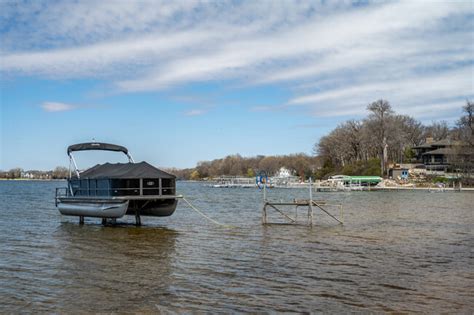 Mahtomedi, MN City Guide | About Living in Mahtomedi - Homes.com