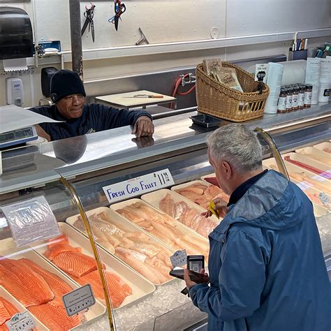 Fresh Seafood Market