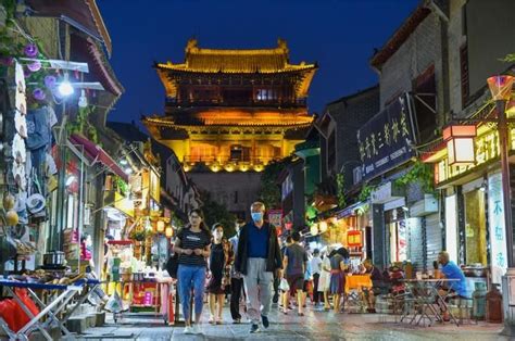 【携程攻略】洛阳洛阳老街景点,洛阳老街是洛阳唯一的一条古街，也是中国历史文化名城的保护区。这里…