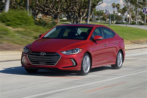 2017 Hyundai Elantra Sport Review