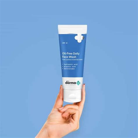 Buy THE DERMA CO OIL - FREE DAILY FACE WASH WITH HYALURONIC & GLYCOLIC ...