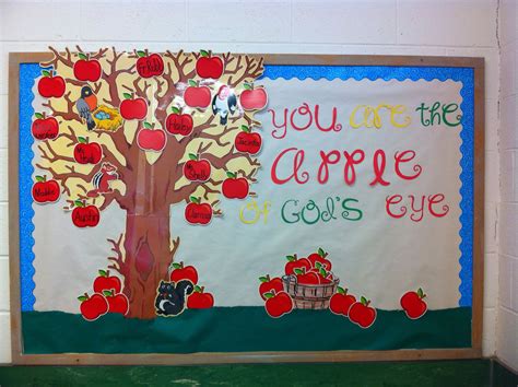 Apple Bulletin Board Ideas Kindergarten at Natasha Phoebe blog