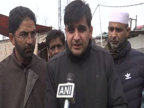 Kashmir celebrate Urs of Sufi Hazrat Ahmad Parry Sahab in Srinagar - BW ...