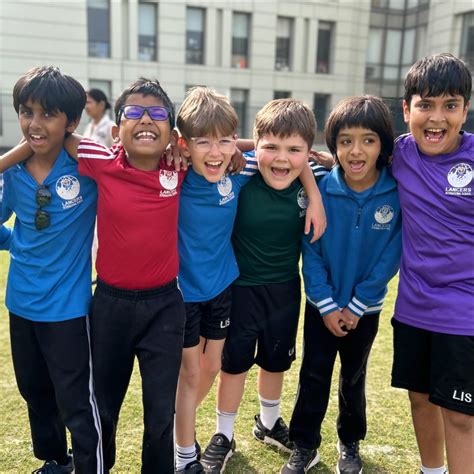 Daycare Schools in Gurgaon | Is Your Child is Happy at Playschool