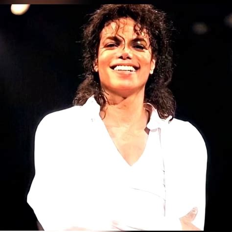 Michael jackson dance gif michael jackson dance stare discover share ...