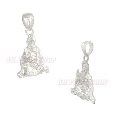 Guru Nanak Dev Ji Pendant in Pure Silver