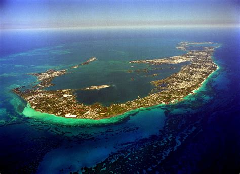 Island Trio: Unraveling Bermuda Triangle'S Geography