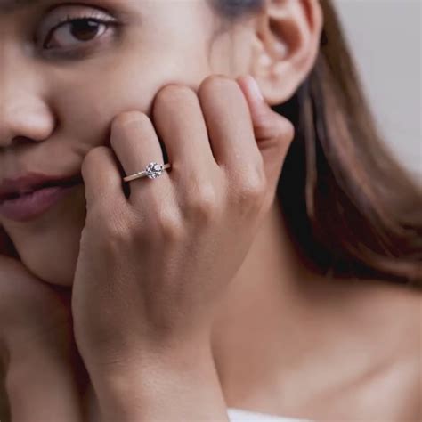 Reia Solitaire Lab Grown Diamond Jewellery 14 KT Yellow Gold Antique ...