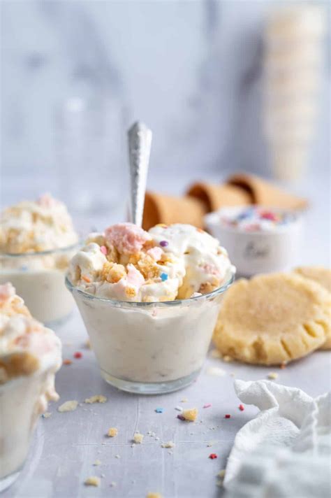 No Churn Sugar Cookie Ice Cream ~ two sugar bugs