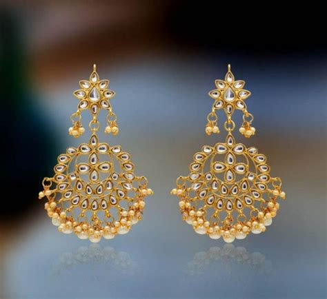 Buy Veroniq Trends Hyderabadi Nawabi Style White Imitation Kundan Gold ...