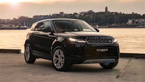 Range Rover Evoque S 2019 review: snapshot | CarsGuide