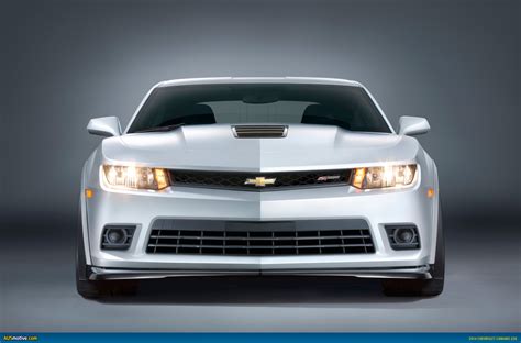 AUSmotive.com » Chevrolet Camaro Z28 laps NÃ¼rburgring in 7:37