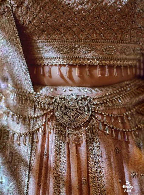 Beautiful Kamar Bandh Designs For Your Special D-Day!