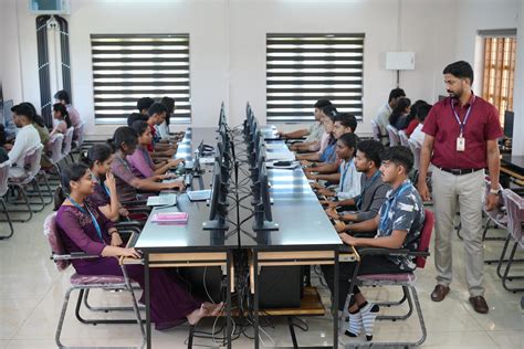 Gallery - MA College