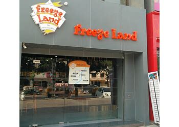 3 Best Fast Food Restaurants in Ahmedabad - Expert Recommendations