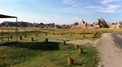 CEDAR PASS CAMPGROUND (Badlands National Park) - Campground Reviews ...