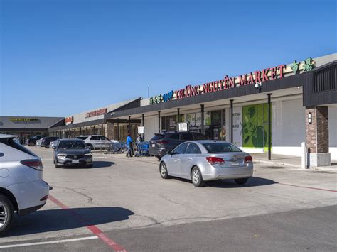 Retail Space for Lease at Village Plaza | Brixmor