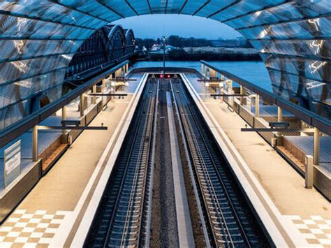 Embracing diversity: Hamburg's vibrant international spirit | Meer