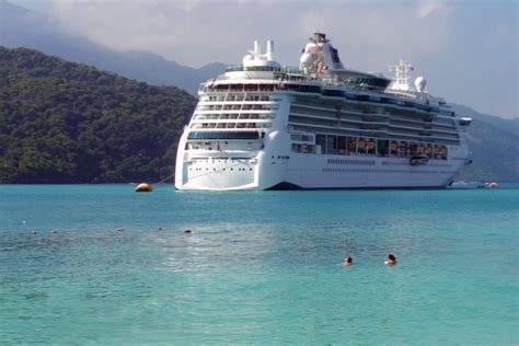 Jewel of the Greek Isle - Mercury Travels