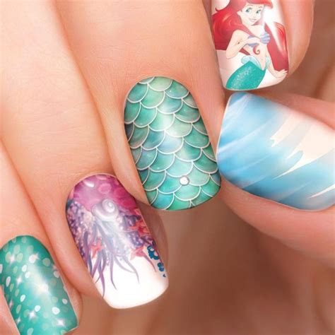 illustrated nail art studio