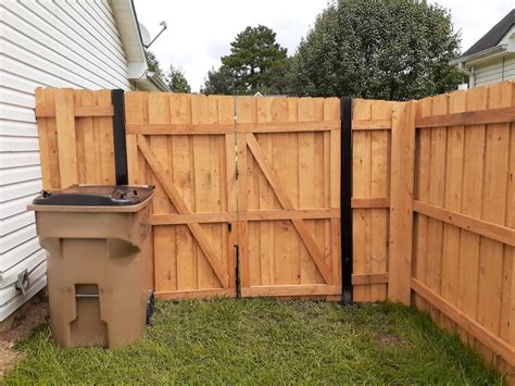 PostMaster Fences by Natural Enclosures