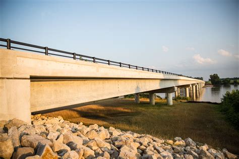 Structural Engineering Bridge Design 的图像结果