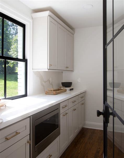 How to Clean Quartz Countertops - Plank and Pillow