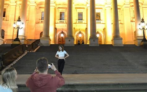 Melbourne Drive by Night Private 2-Hour Tour - Klook India
