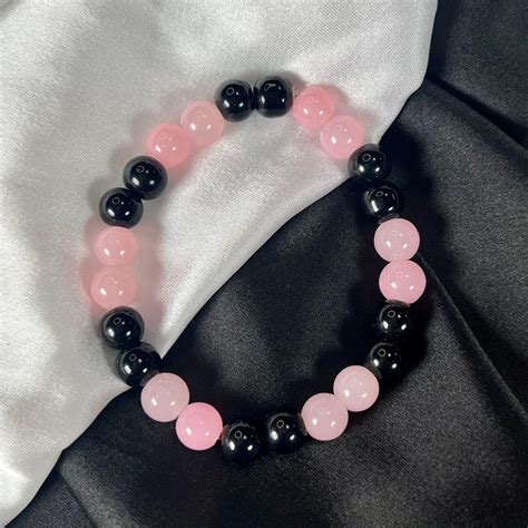 High Quality Stretchable Pink & Black Glass Beads Bracelet– Oralia India