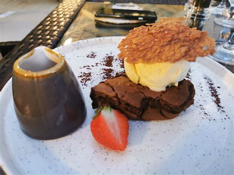 THE RAILWAY HOTEL (Fordingbridge, New Forest) - Guesthouse Reviews ...