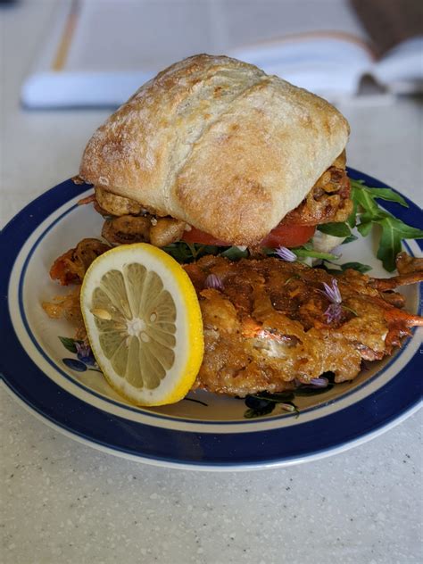 Soft Shell Crab Sandwich (with a side of even more crab) : FoodPorn