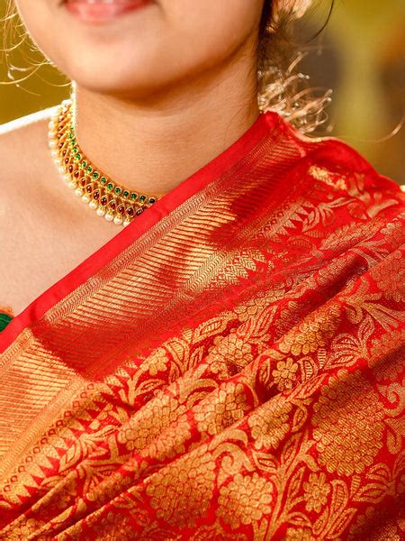 Buy Sarees Online Chennai | Best Silk Saree Shop in Chennai | Diadem