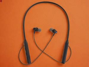 Sagaft A650 Wireless Nack band with Type-C Fast Charge & Bass Boost+ ...