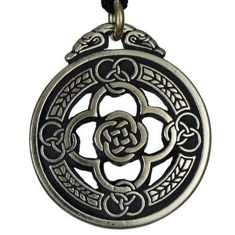 Celtic Knot Warrior Shield Protection Necklace Quatrefoil Design Amulet