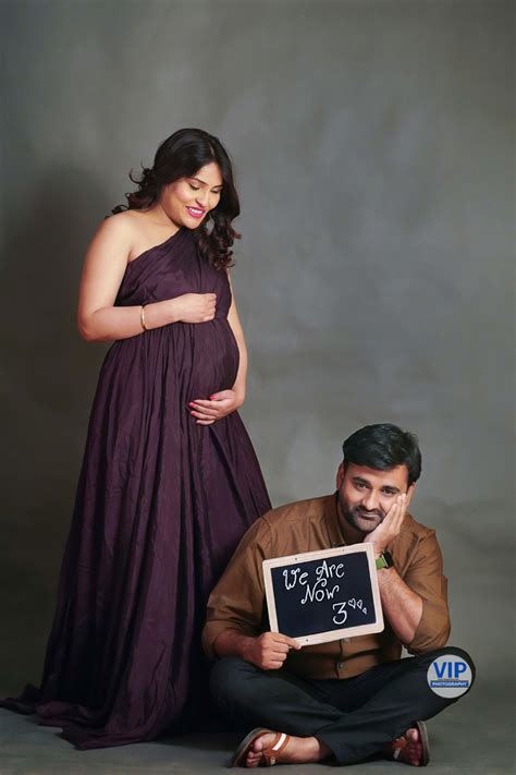 Pregnancy Photoshoot Ideas Vadodara | Maternity photography poses ...