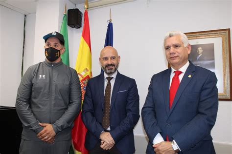 Easter pardon: Controversial centuries-old Spanish tradition frees ...