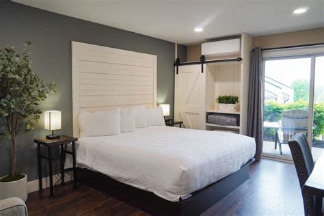 The Hotel | Hershey Farm Restaurant & Inn