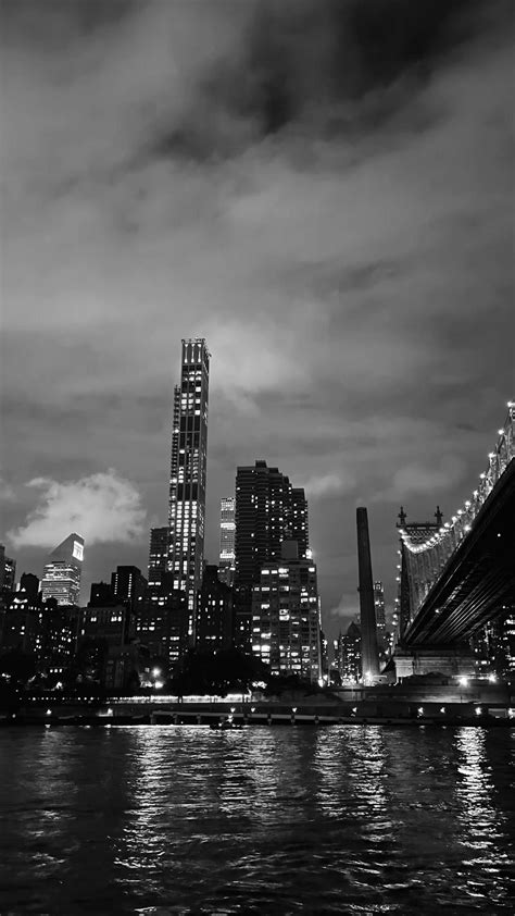 New York Iphone Wallpaper Black And White