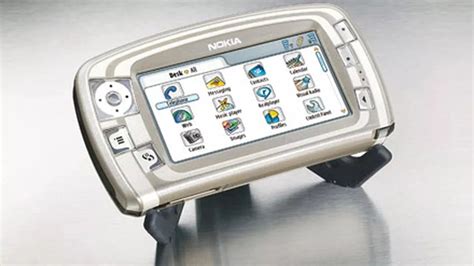 3 Phones From The Past That Featured A TouchScreen Display Way Before ...