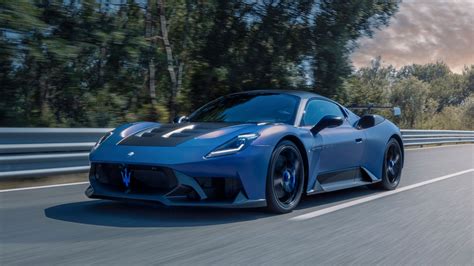 New Maserati GT2 Stradale is an MC20 racer for the road