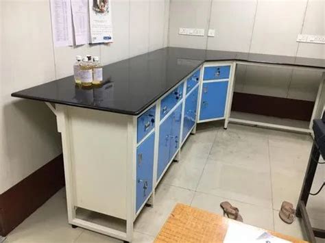 Laboratory Tables - Science Lab Table Manufacturer from Vasai