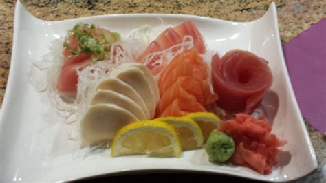 MOJO ASIAN CUISINE & SUSHI BAR