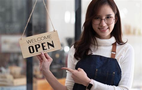 Small Business Open Sign 的图像结果