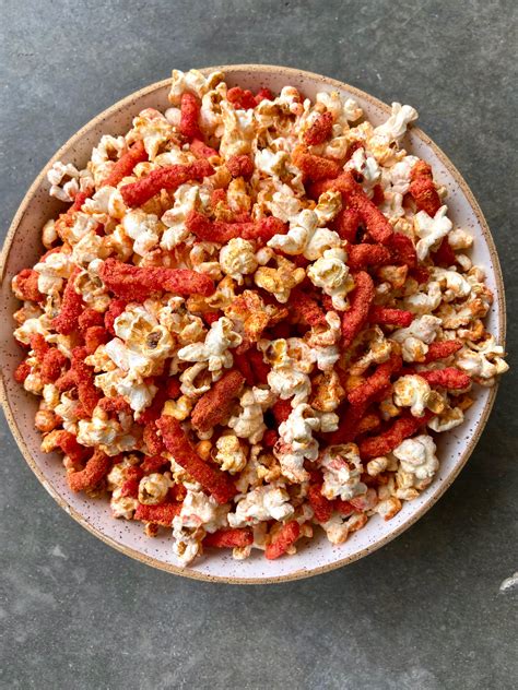 Hot cheetos popcorn - aovolf