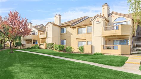 Oak Hills Apartments - Apartment Homes in Pittsburg, CA