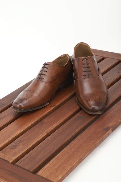 Buy Men Brown Leather Formal Shoes Online - 718966 | Louis Philippe