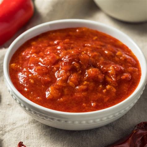 8 Gochujang Substitutes (+ Korean Chili Paste Replacements) - Insanely Good