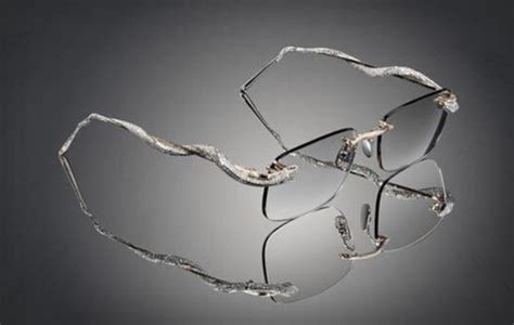 世界上最贵的眼镜：LOTOS眼镜，一副眼镜要500万元 - 探索啦