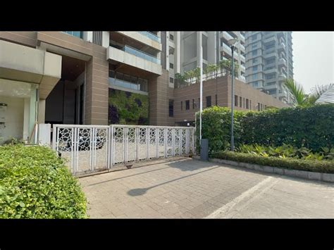 Automatic Gate - Automatic Mild Steel Perpendicular Sliding Gate ...